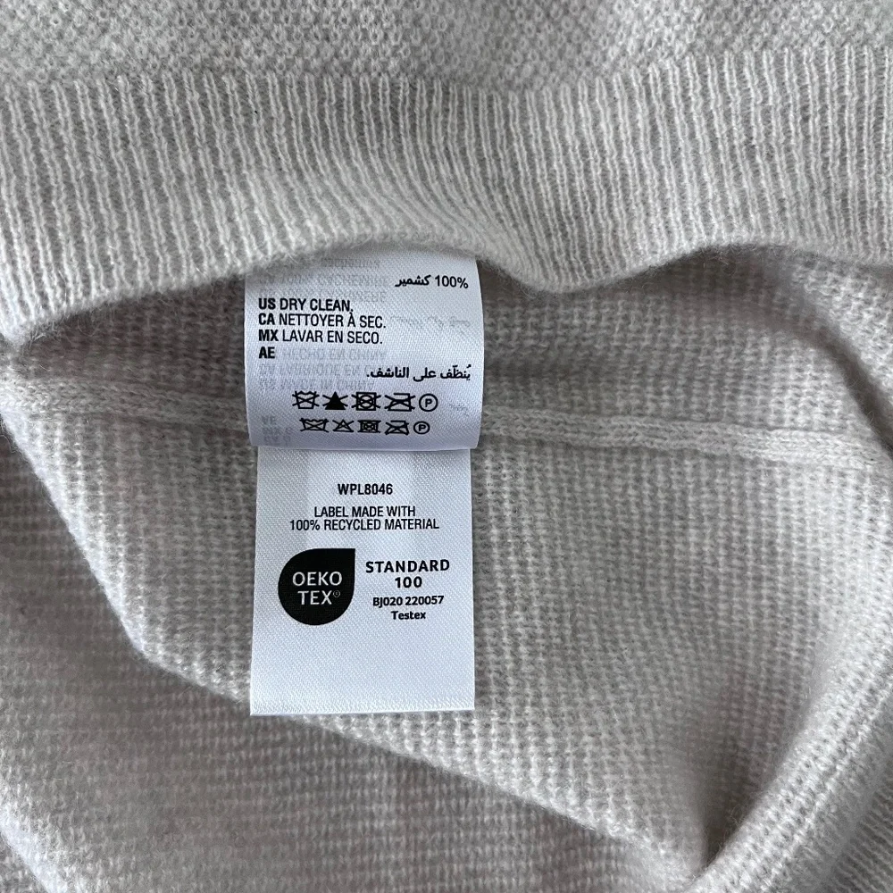 Club Room Men’s Textured 100% Cashmere V- Neck Sweater T-Shirt size L